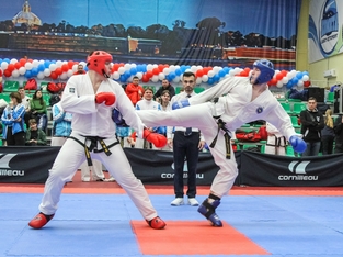 Чемпионат и Первенство Санкт-Петербурга по тхэквондо ИТФ 14-15.12.2024-192